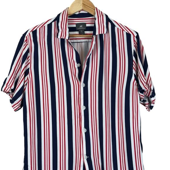 H&M Button Down Shirt Mens S Red White Blue Striped Relaxed Blokecore Retro 90s - Picture 2 of 5